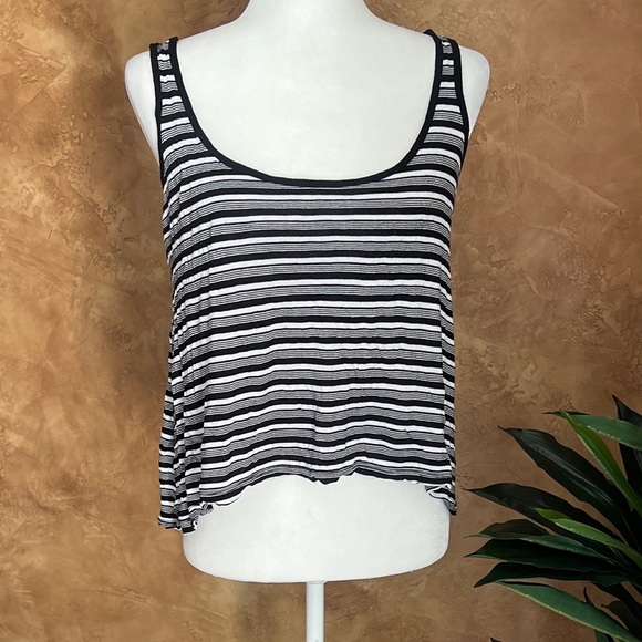 Guess Black/ White striped tank top with cute back drape Size Medium - Picture 2 of 6